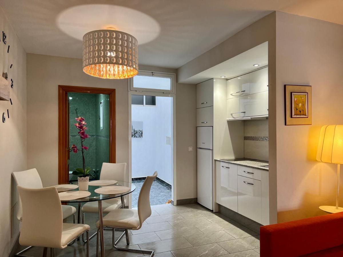 Apartamentos Dalia Vecindario  Bagian luar foto