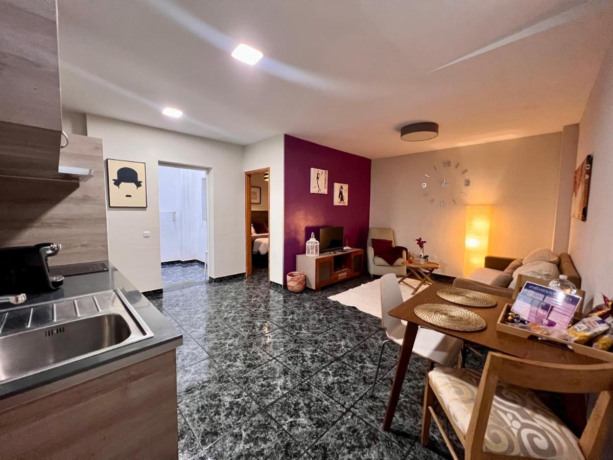 Apartamentos Dalia Vecindario  Bagian luar foto