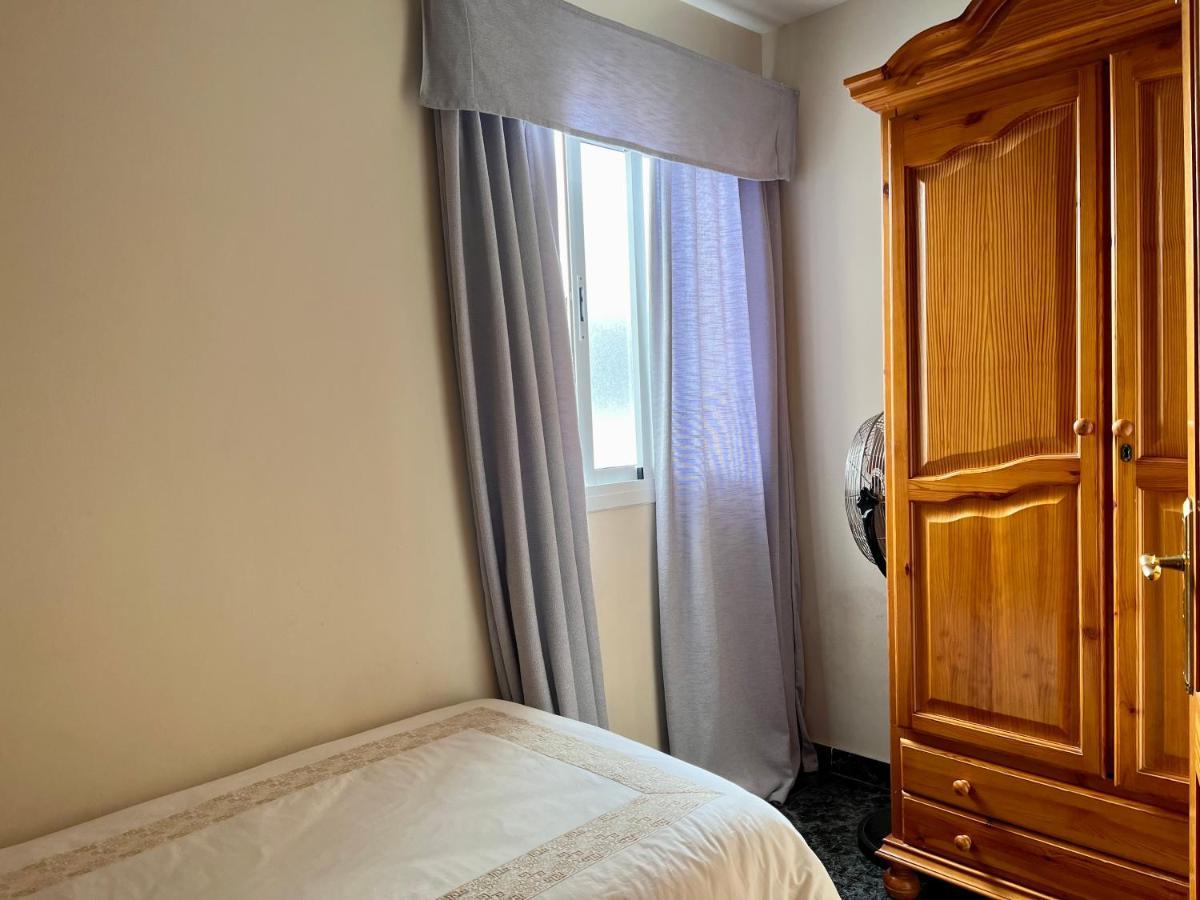 Apartamentos Dalia Vecindario  Bagian luar foto