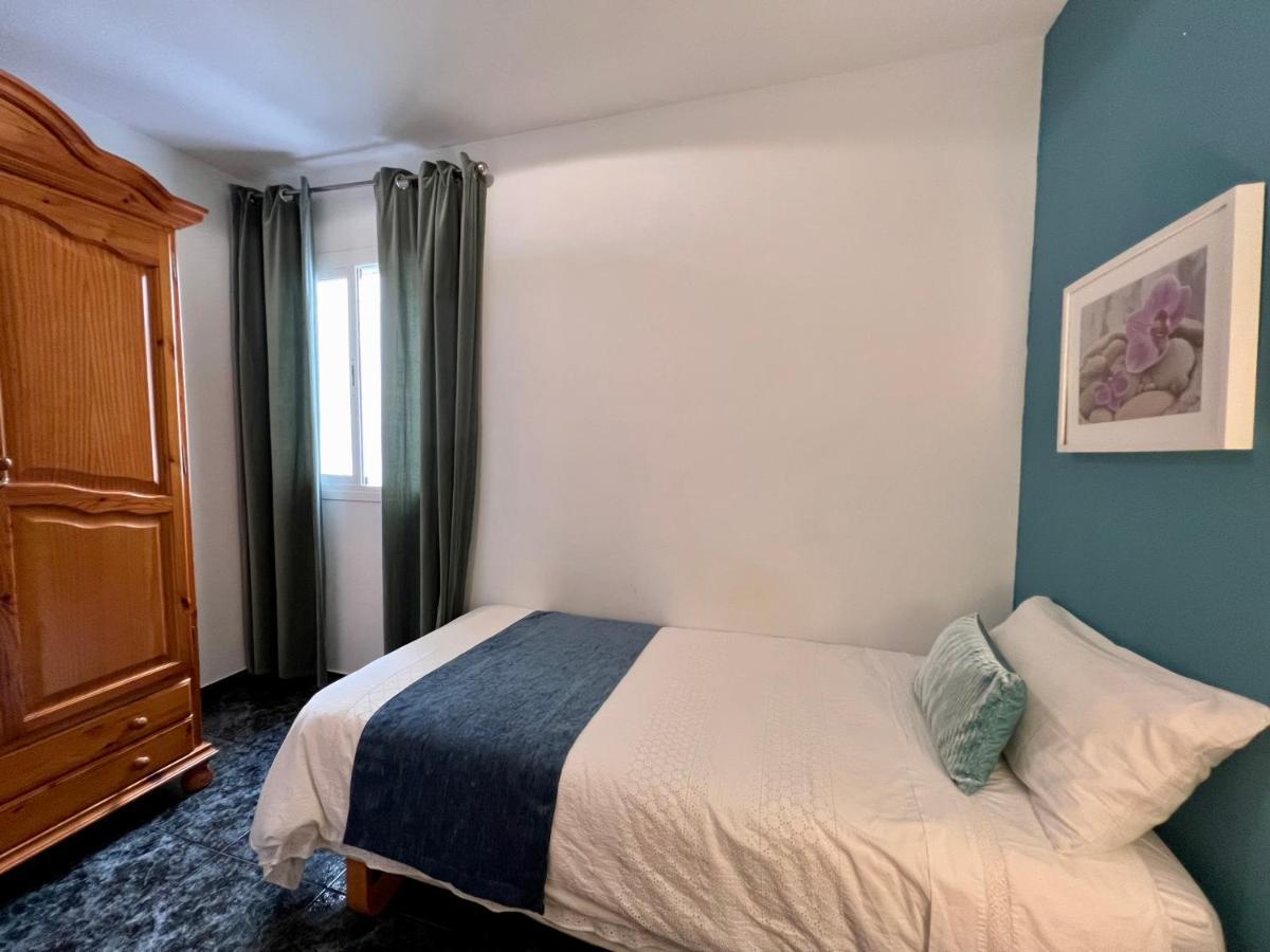 Apartamentos Dalia Vecindario  Bagian luar foto