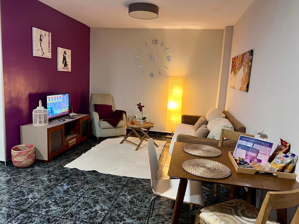 Apartamentos Dalia Vecindario  Bagian luar foto