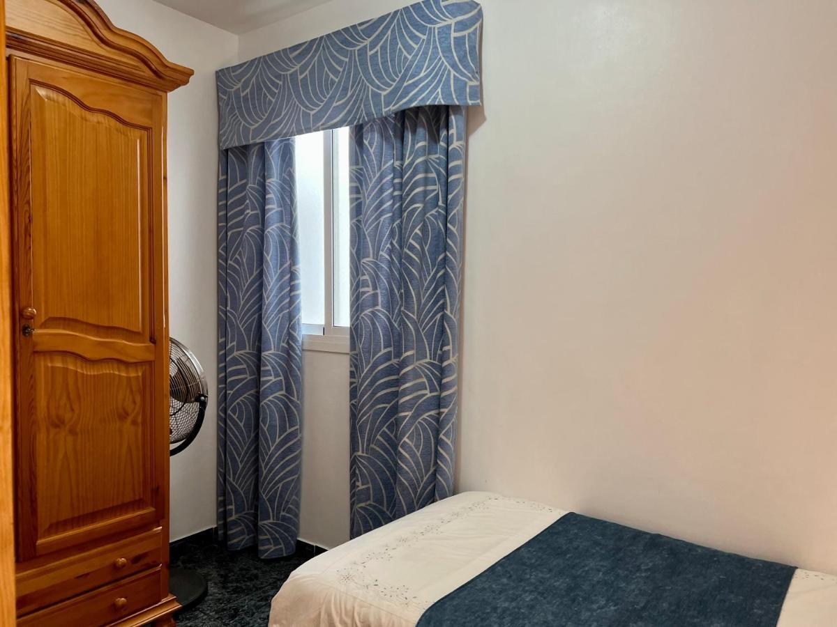 Apartamentos Dalia Vecindario  Bagian luar foto