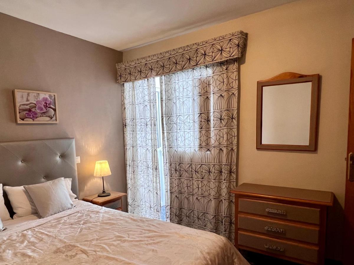 Apartamentos Dalia Vecindario  Bagian luar foto