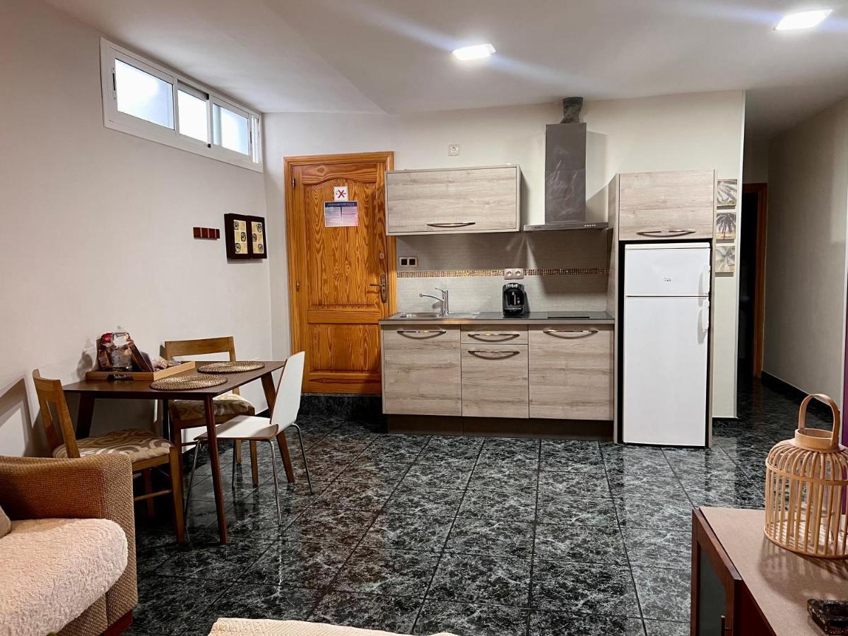 Apartamentos Dalia Vecindario  Bagian luar foto