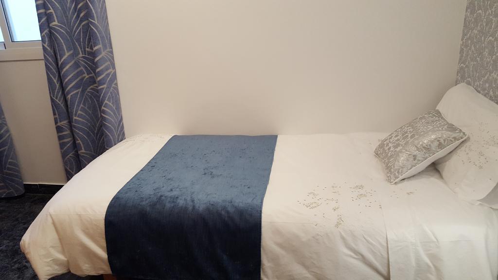Apartamentos Dalia Vecindario  Bagian luar foto