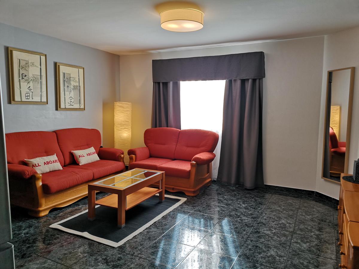 Apartamentos Dalia Vecindario  Bagian luar foto